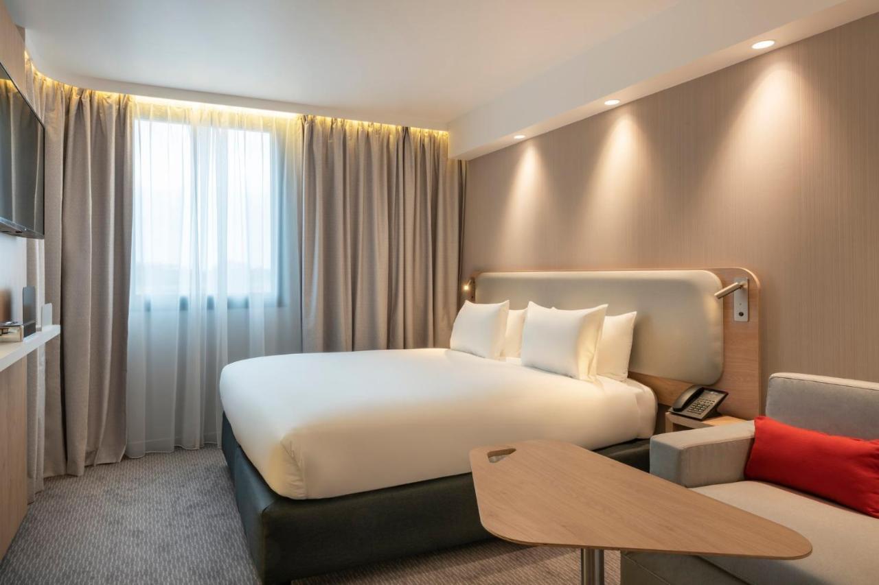 Holiday Inn Express - Marne-La-Vallee Val D'Europe By Ihg Bailly-Romainvilliers Bagian luar foto