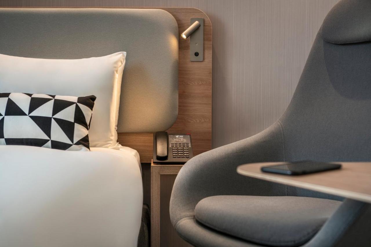 Holiday Inn Express - Marne-La-Vallee Val D'Europe By Ihg Bailly-Romainvilliers Bagian luar foto