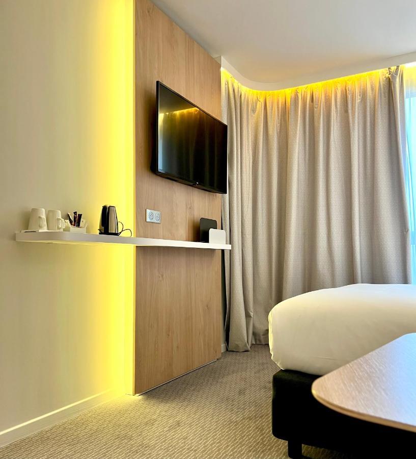 Holiday Inn Express - Marne-La-Vallee Val D'Europe By Ihg Bailly-Romainvilliers Bagian luar foto